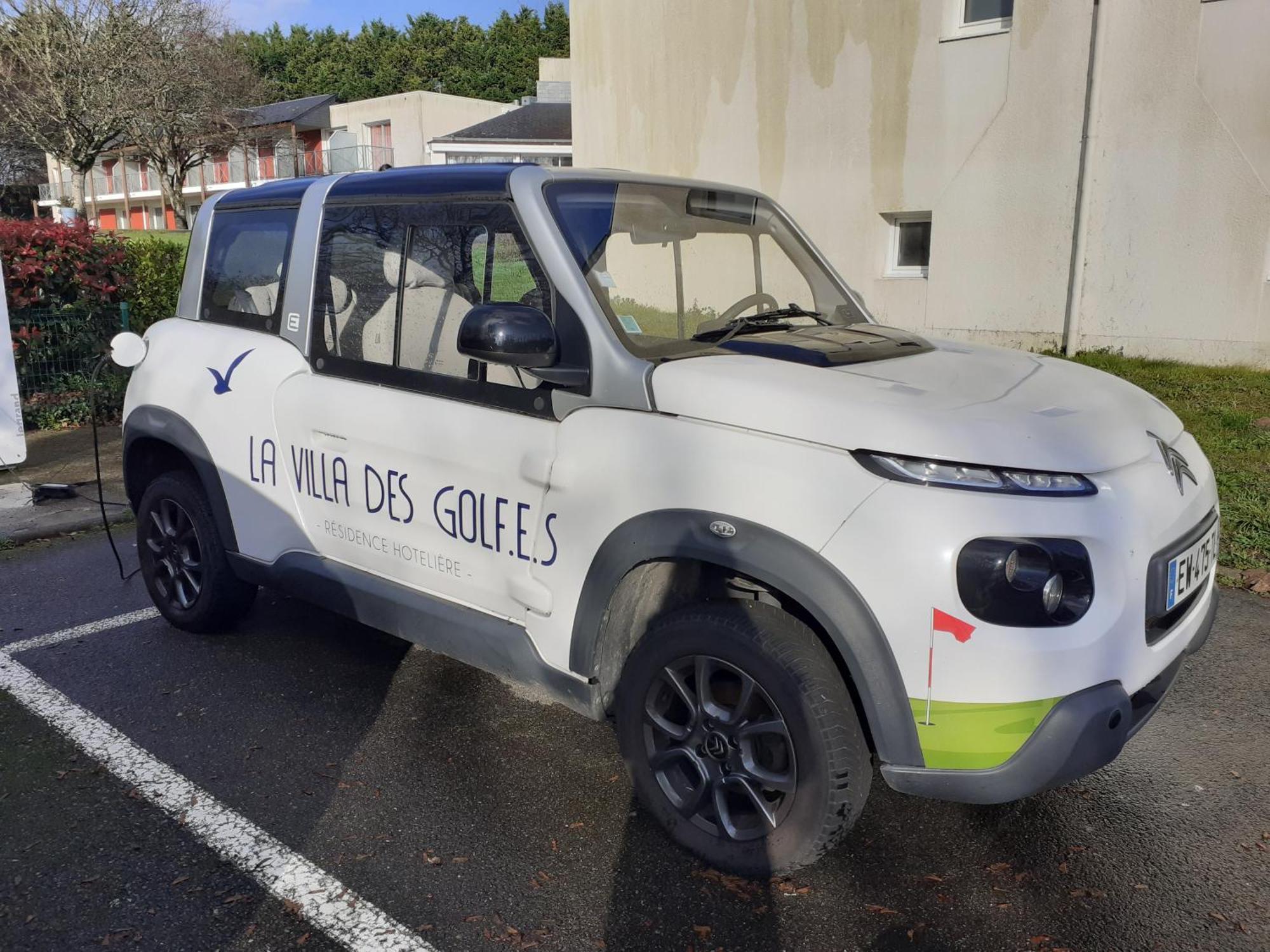 La Villa Des Golf.E.S Theix Buitenkant foto